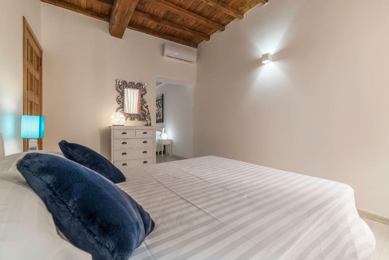Vittoria Palace Spanish Steps Apartamento *
