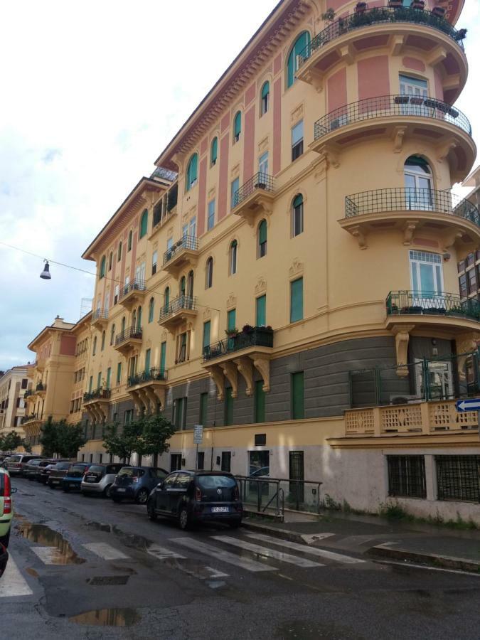 Charming House Near Parco Dei Principi Casa vacanze *