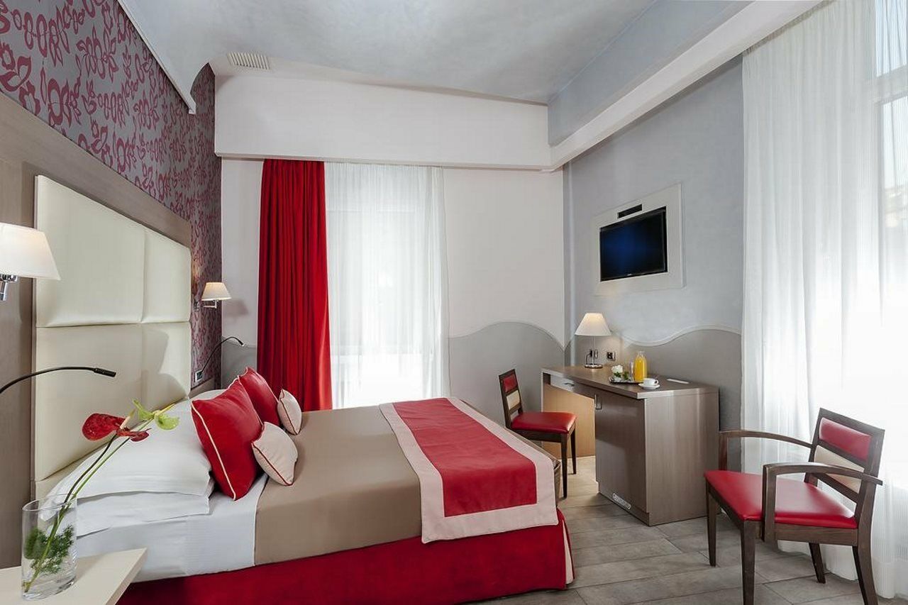 Demetra Hotel 4*