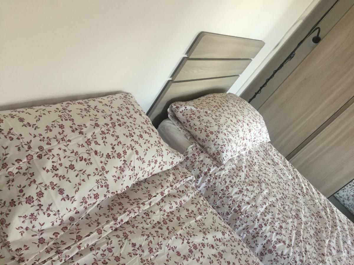 Bed & Breakfast Female Dormitory For Only Female Rome