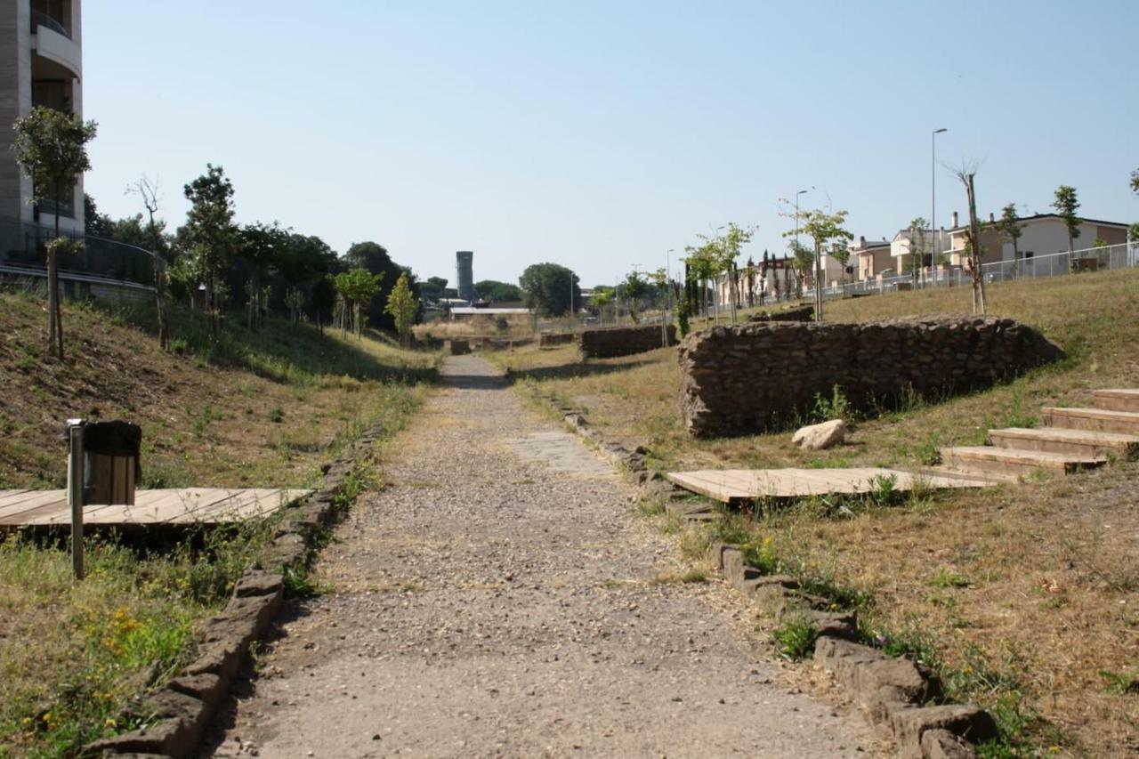 Lucrezia Romana New - Cinecitta-capannelle *