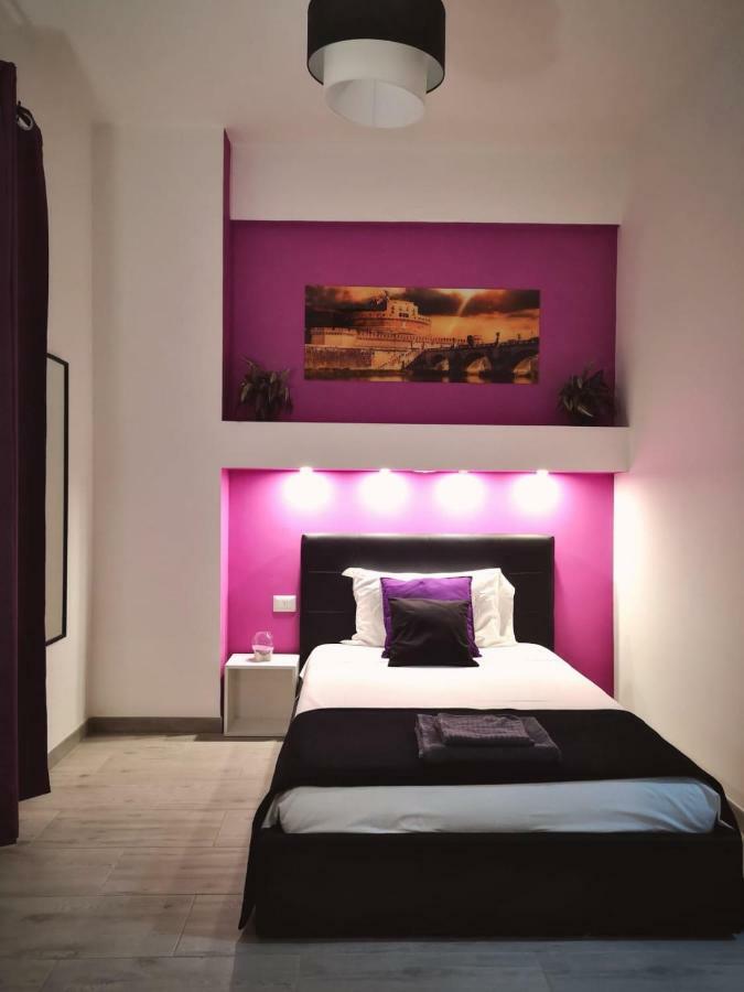 Guest house The Royals *