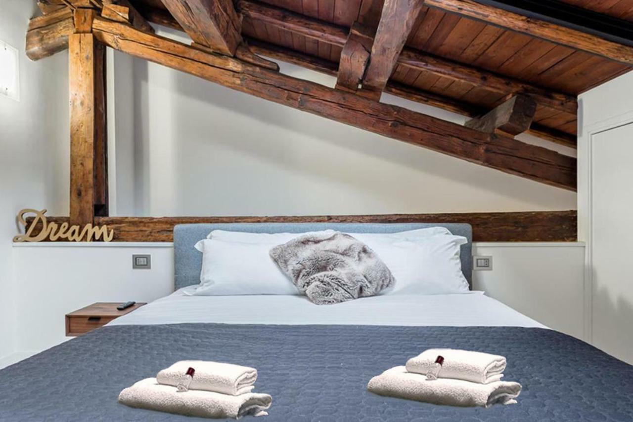Ponte Milvio Luxury House Rome