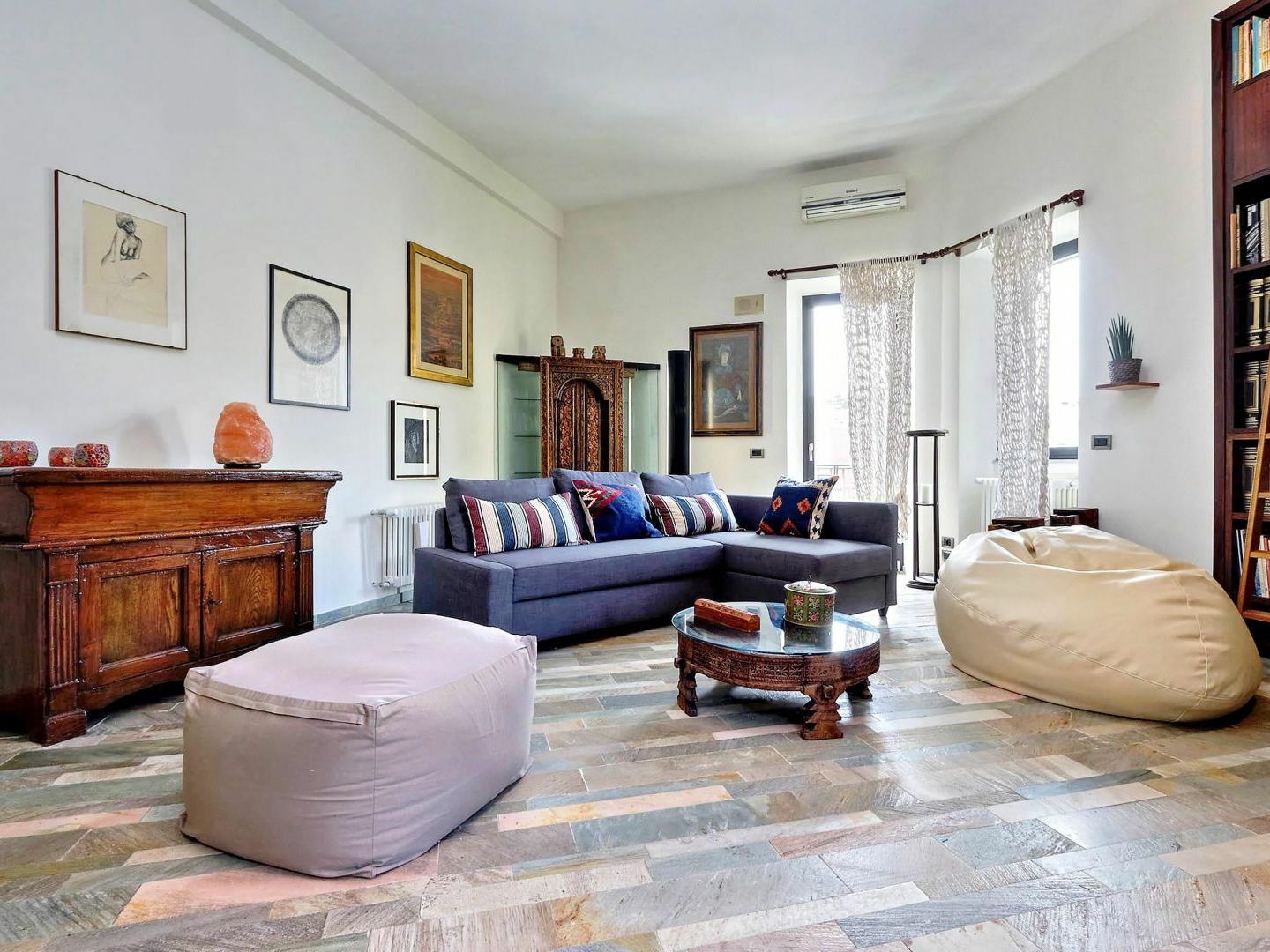 Degli Eroi Hotel *