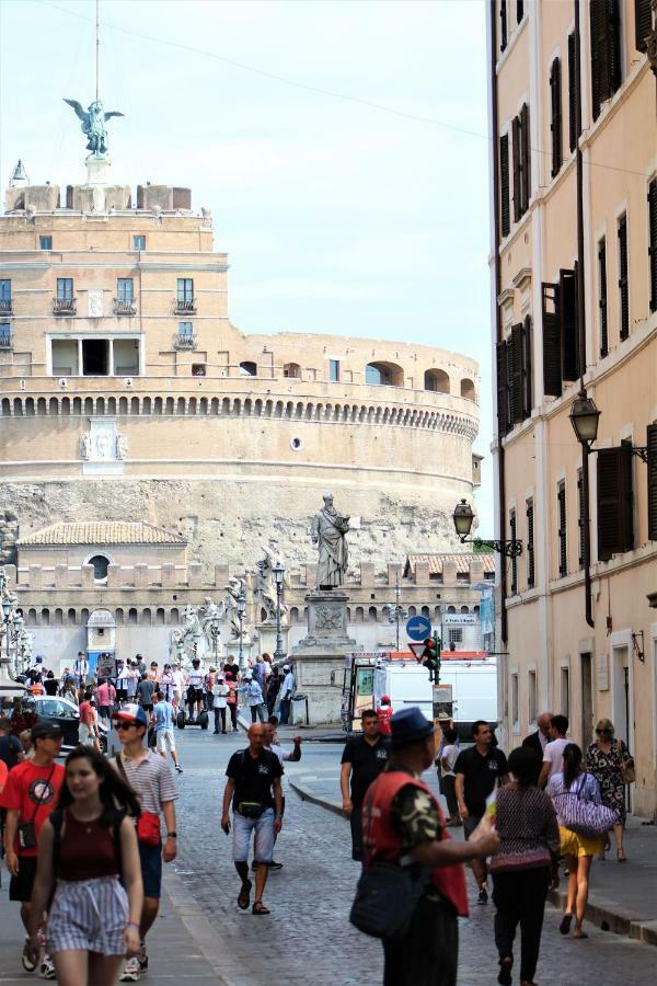 The Castle Inside Roma