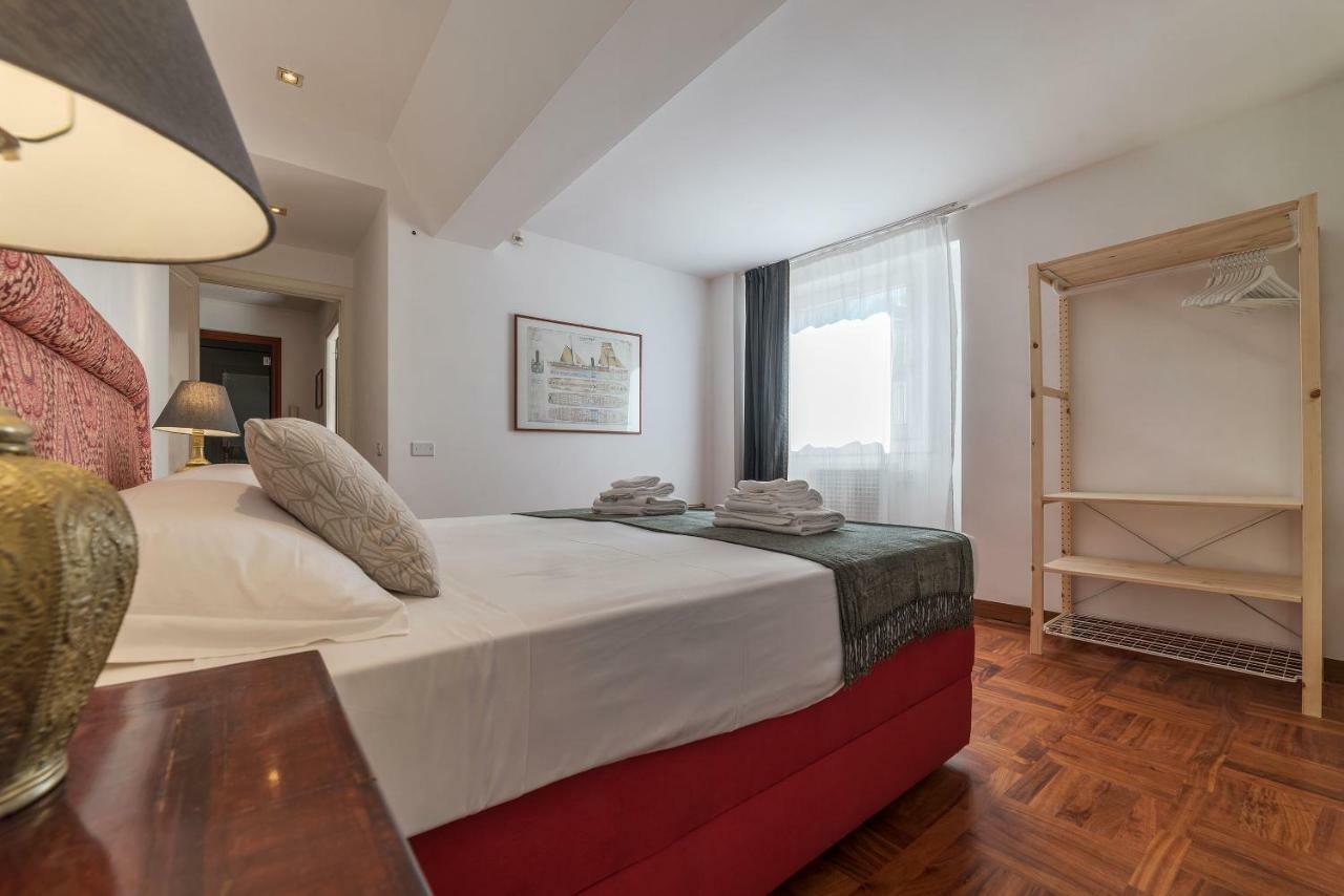 The Spanish Steps Grand Penthouse *