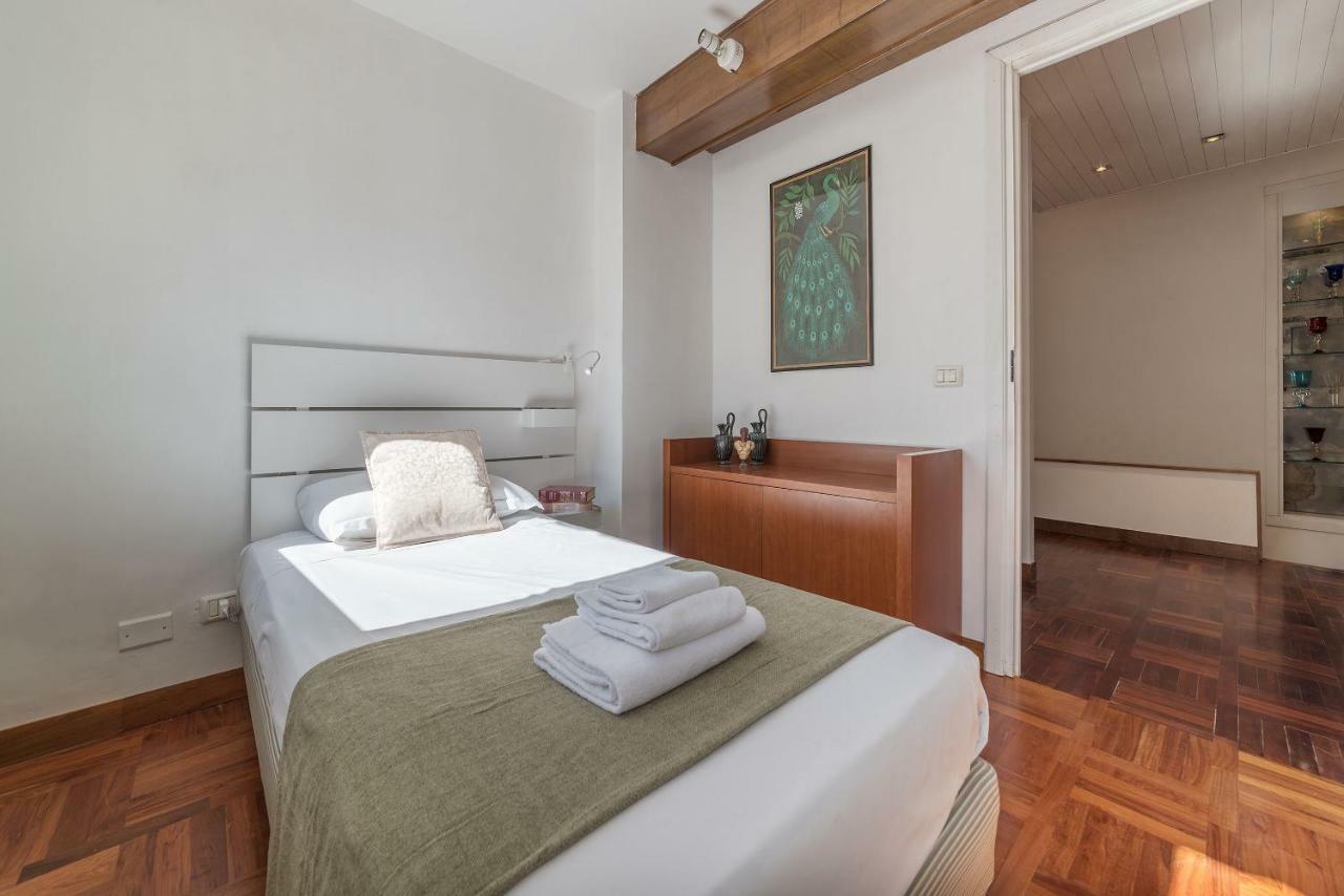 The Spanish Steps Grand Penthouse Rome