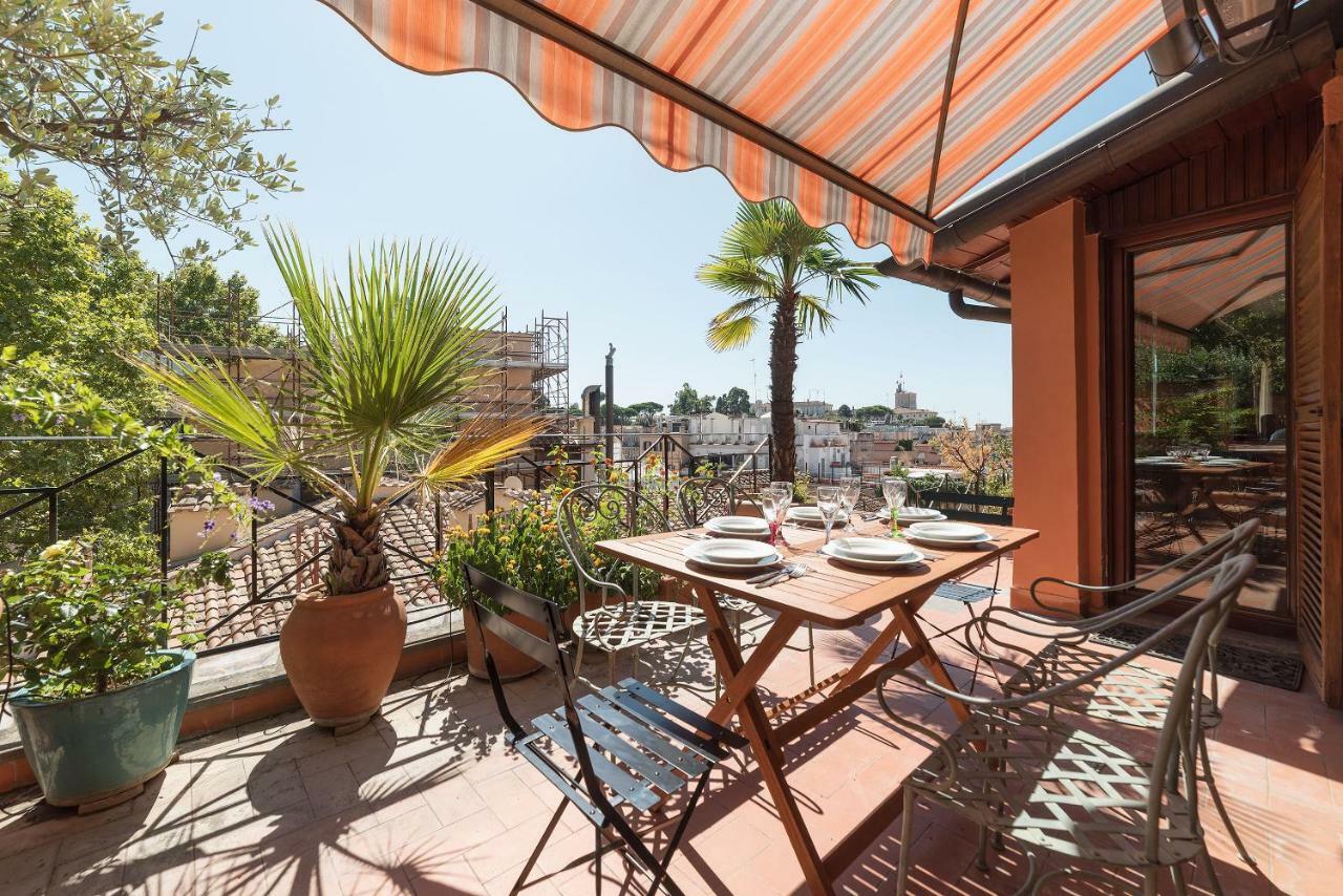 The Spanish Steps Grand Penthouse Rome