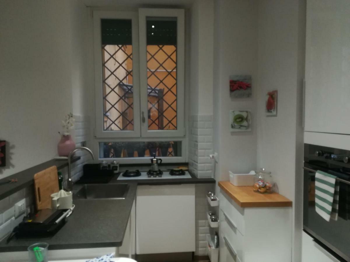 Amalia House - Casa Vacanza Holiday home Rome
