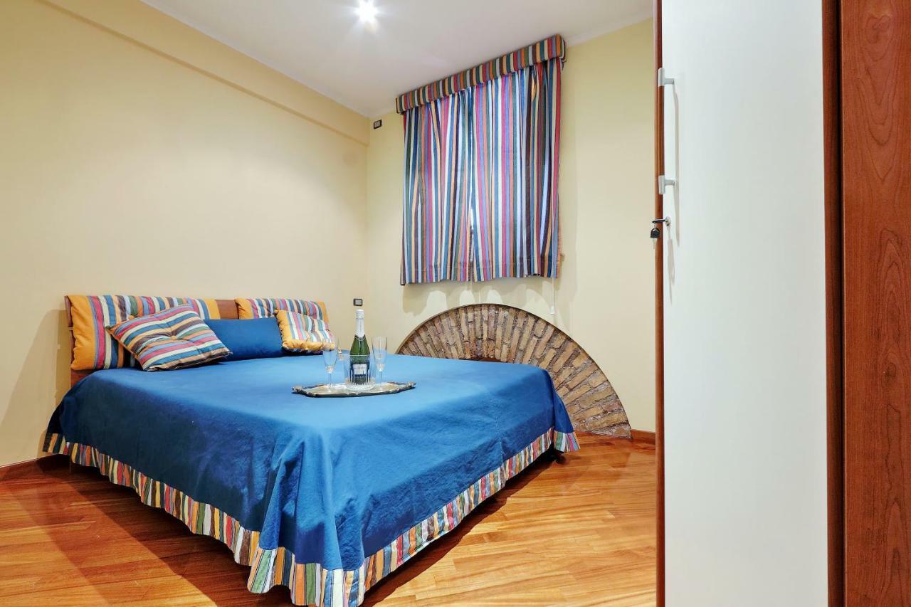 Saras Apartment *
