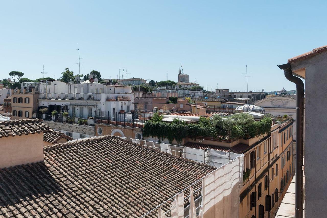 The Spanish Steps Grand Penthouse Apartment