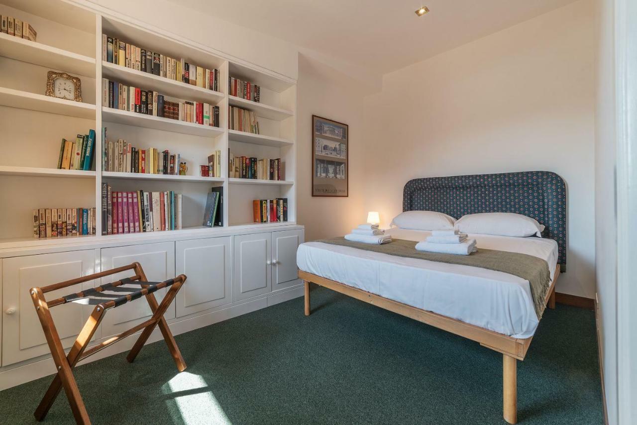 The Spanish Steps Grand Penthouse Apartment Rome