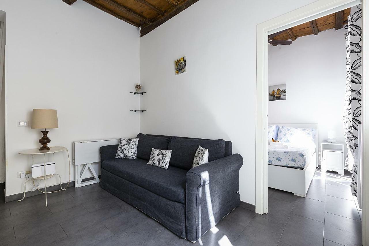 Emma's Borgo, Vatican Apartment *