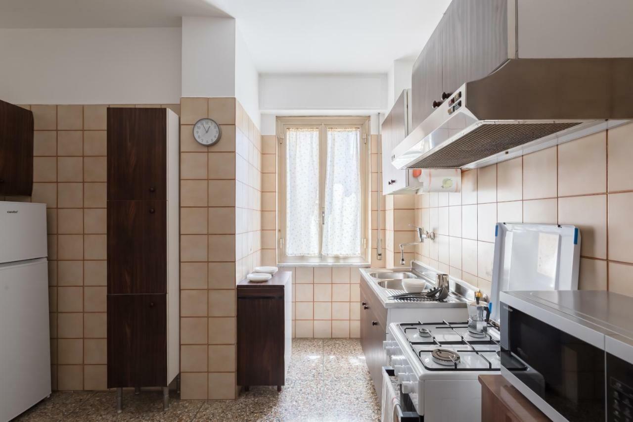 Hortis Apartment, 5 Persone, 2 Camere, Balcone, Metro C E Tram Per Il Centro Rome