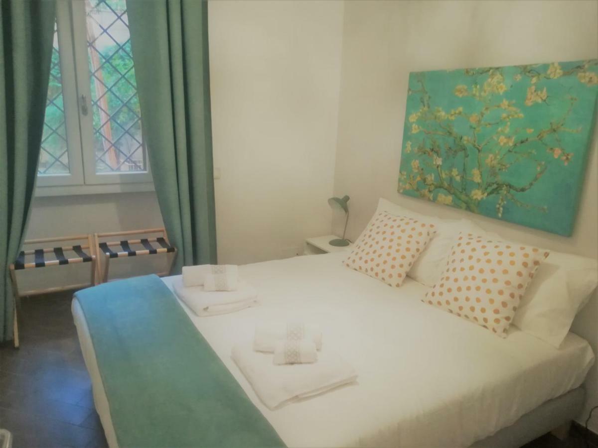 Amalia House - Casa Vacanza * Rome