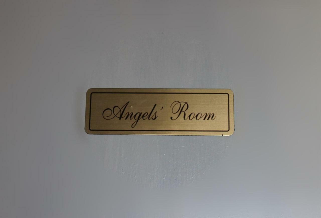 San Peter's Golden Bed & Breakfast 3*