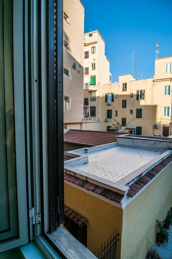 Rent * Rome