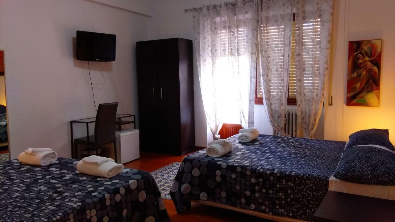 Cornelia Relais Acomodação com café da manhã  2*