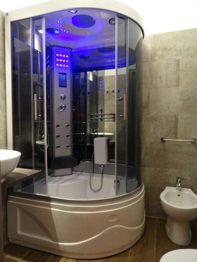 Harmony & Comfort At The Vatican Museum Guest house *