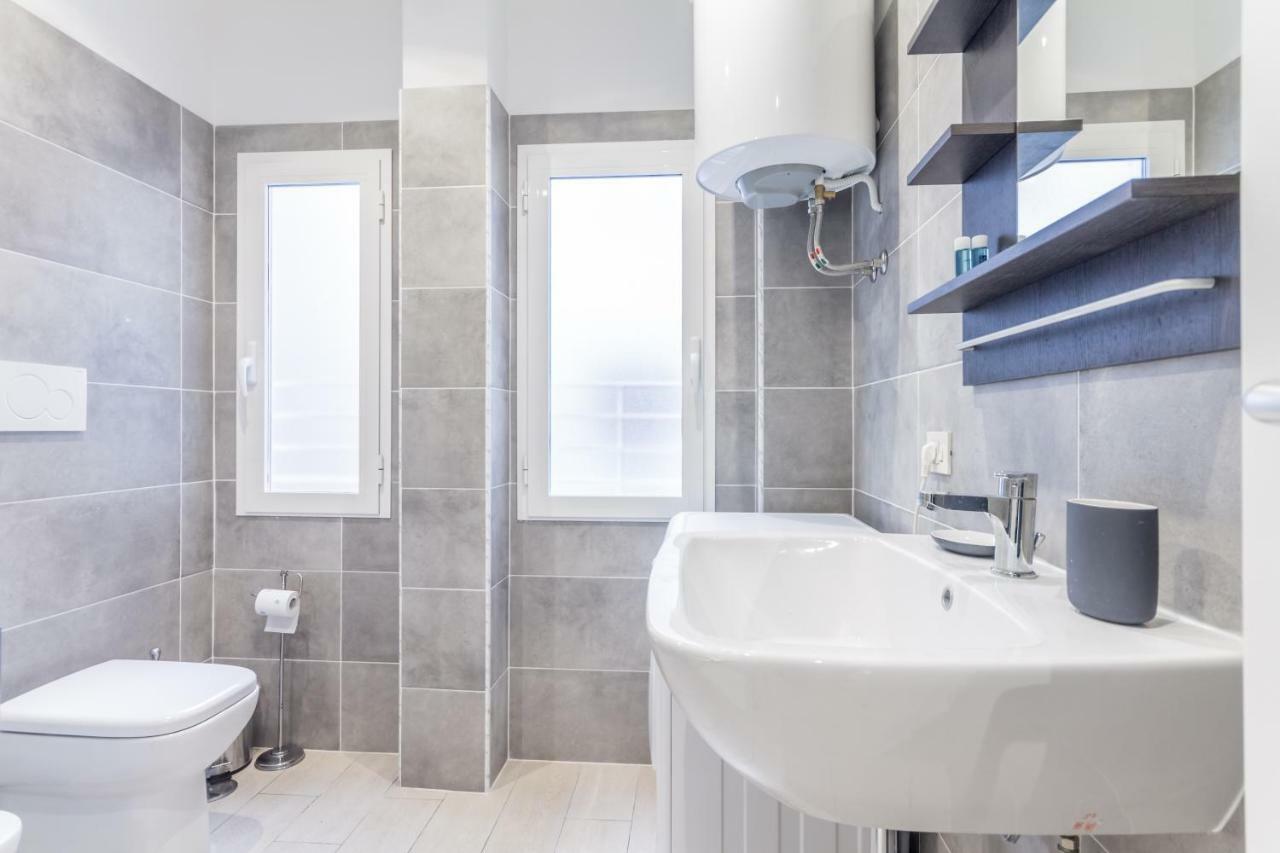 Marconi 94 - Apartment&private * Rome