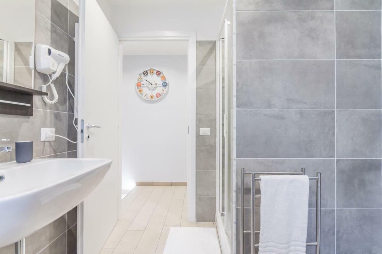 Guest house Marconi 94 - Apartment&private Rome
