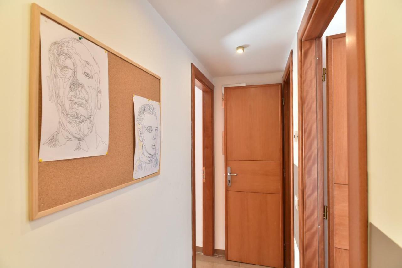 Apartment Mondrian House Rome