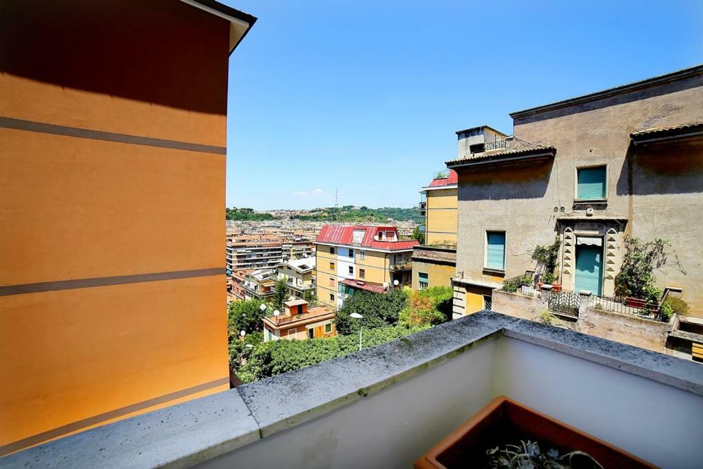 46 Viale Vaticano Roma