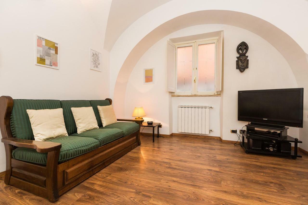 Lovely New Home, Via Nazionale * Rome