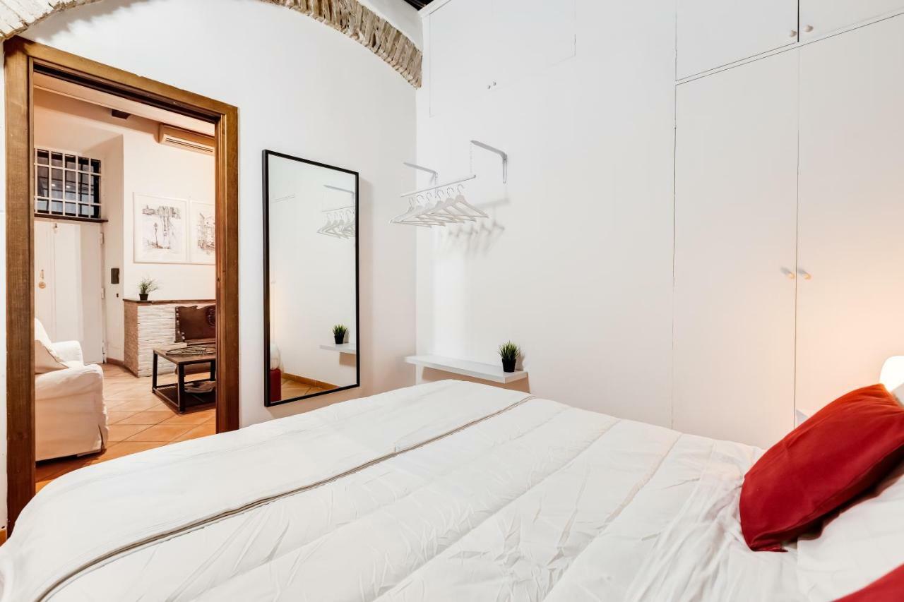Loveromeapartments Campo De Fiori, Vatican