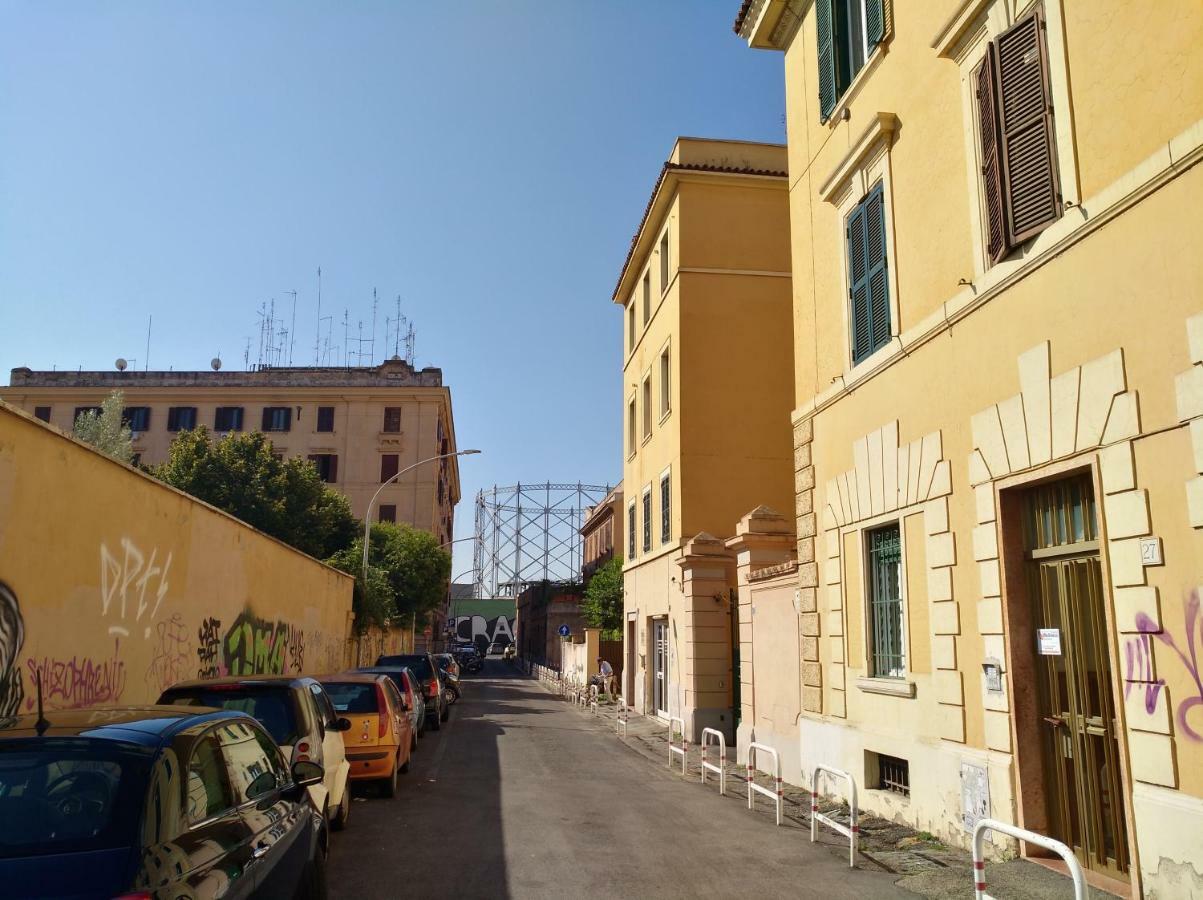 Al Gazometro Rome