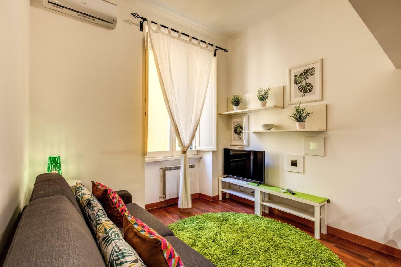 Mecenate 77 Colosseo Apartment *