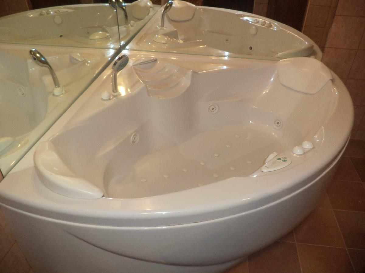 Appartamento Jacuzzi Quo Vadis