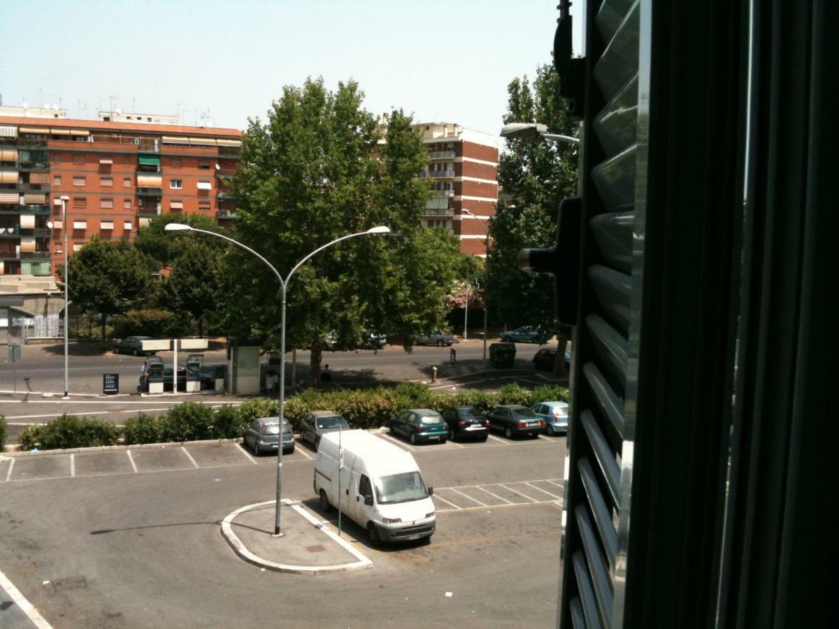 L'acquedotto Felice * Rome