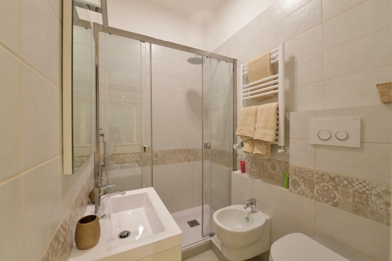 San Pietro Moonlight Luxury Apartment