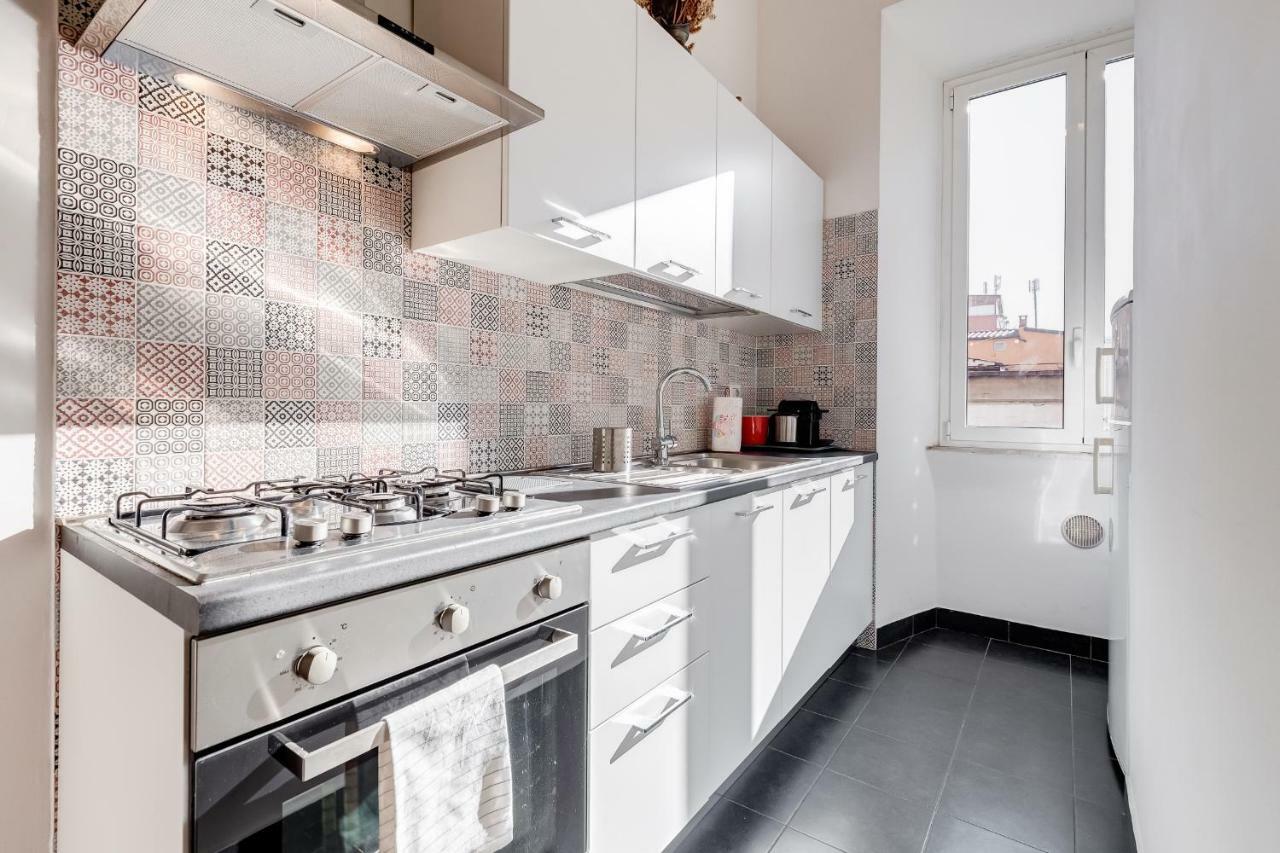 Memoroma Apartment
