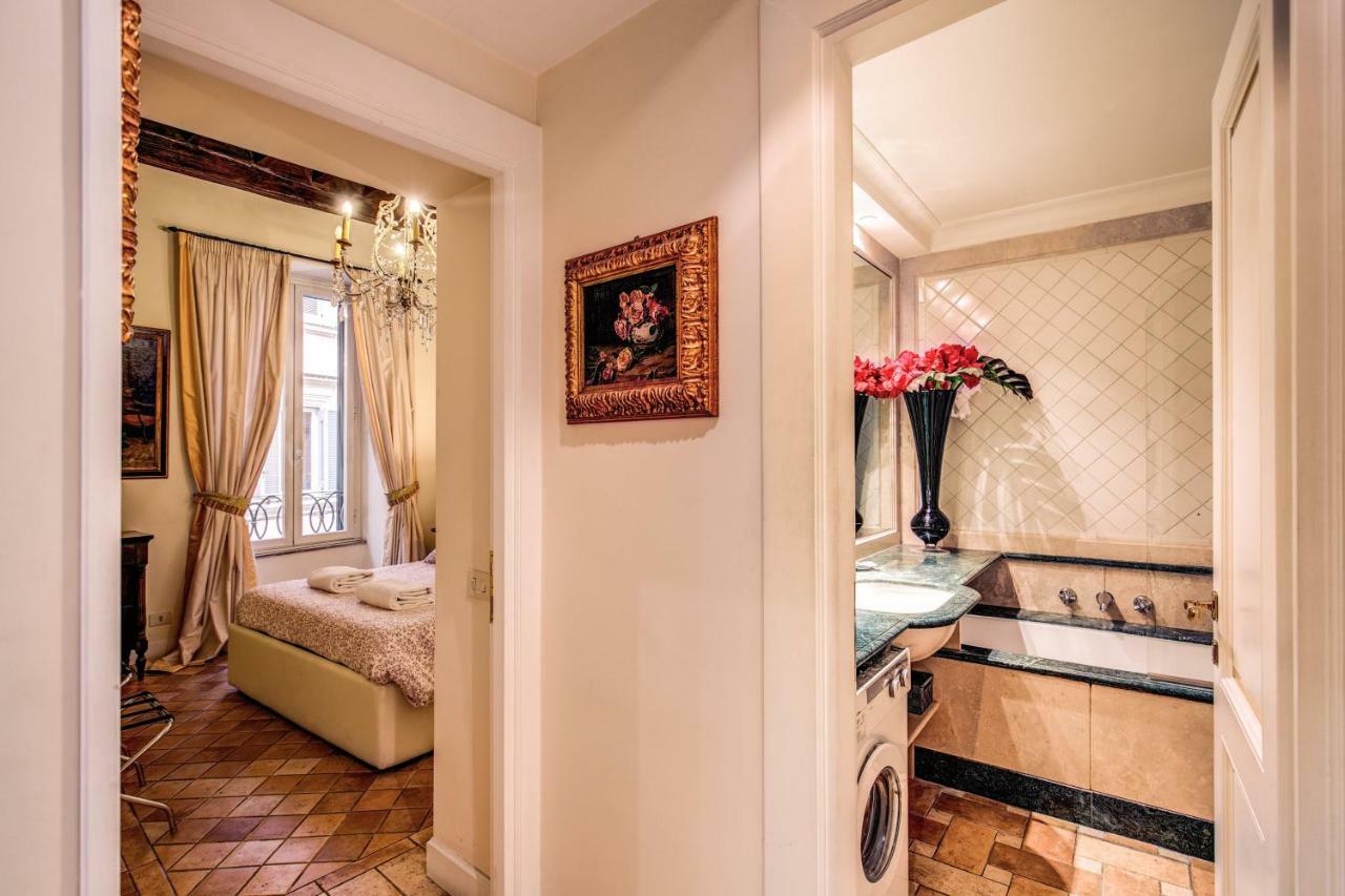 Exquisite By Piazza Navona