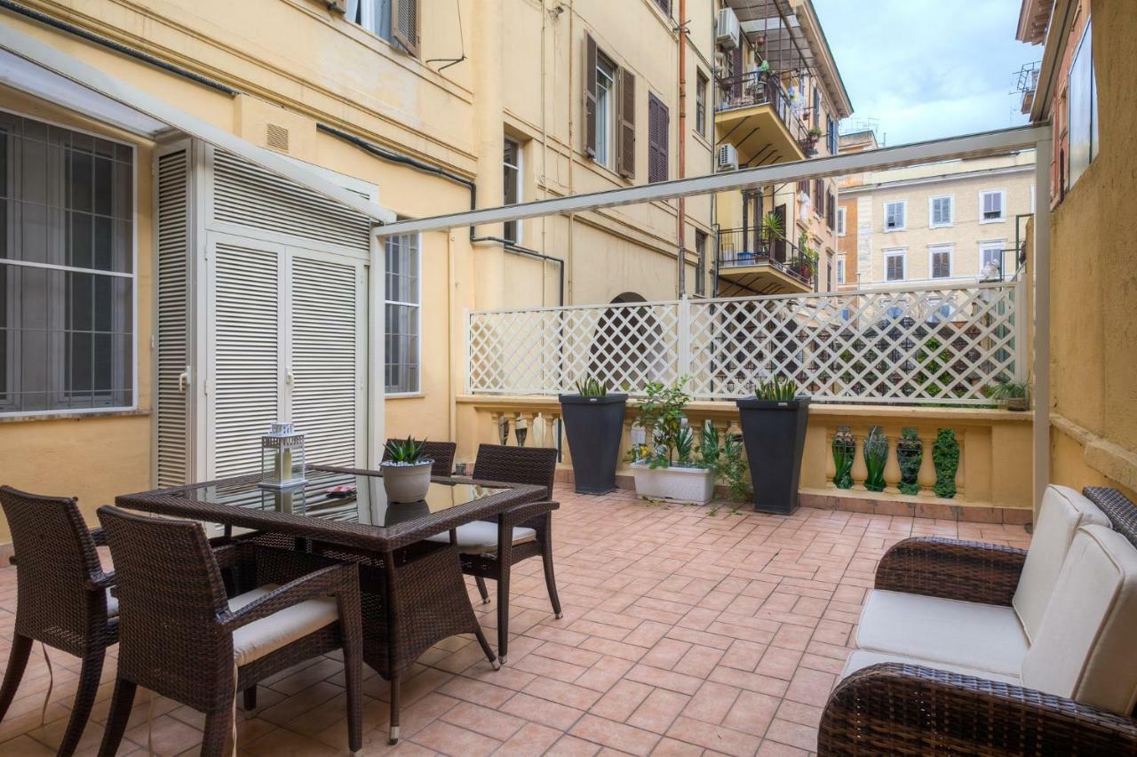 La Terrazza A San Pietro Homestay *