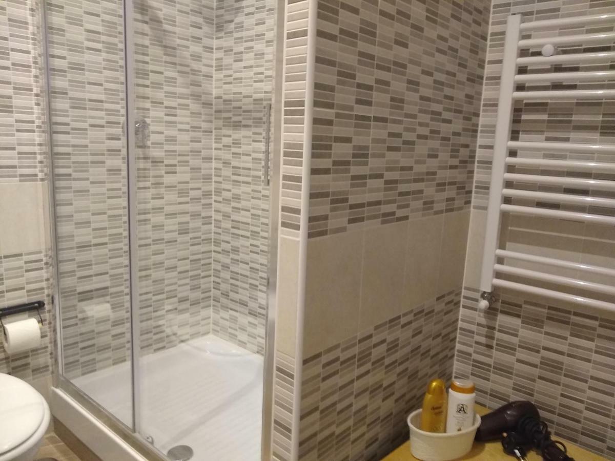 Apartment Re Di *