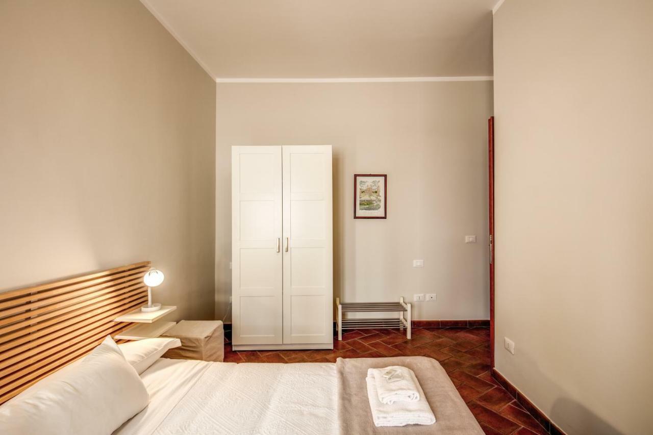 Via Del Monte Della Farina Appartement