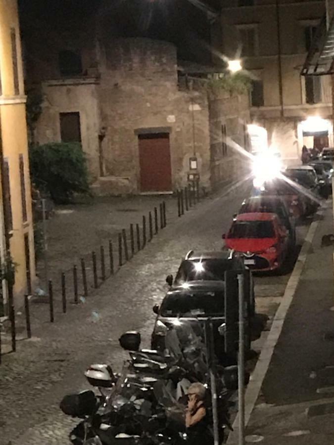 Sunny Side Trastevere Apartment