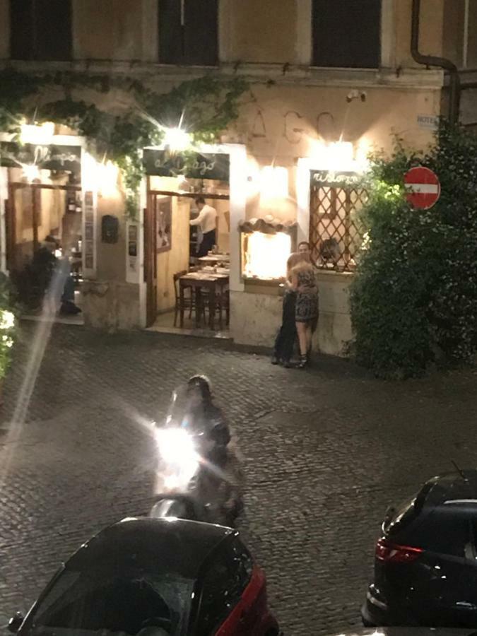 Sunny Side Trastevere Rome