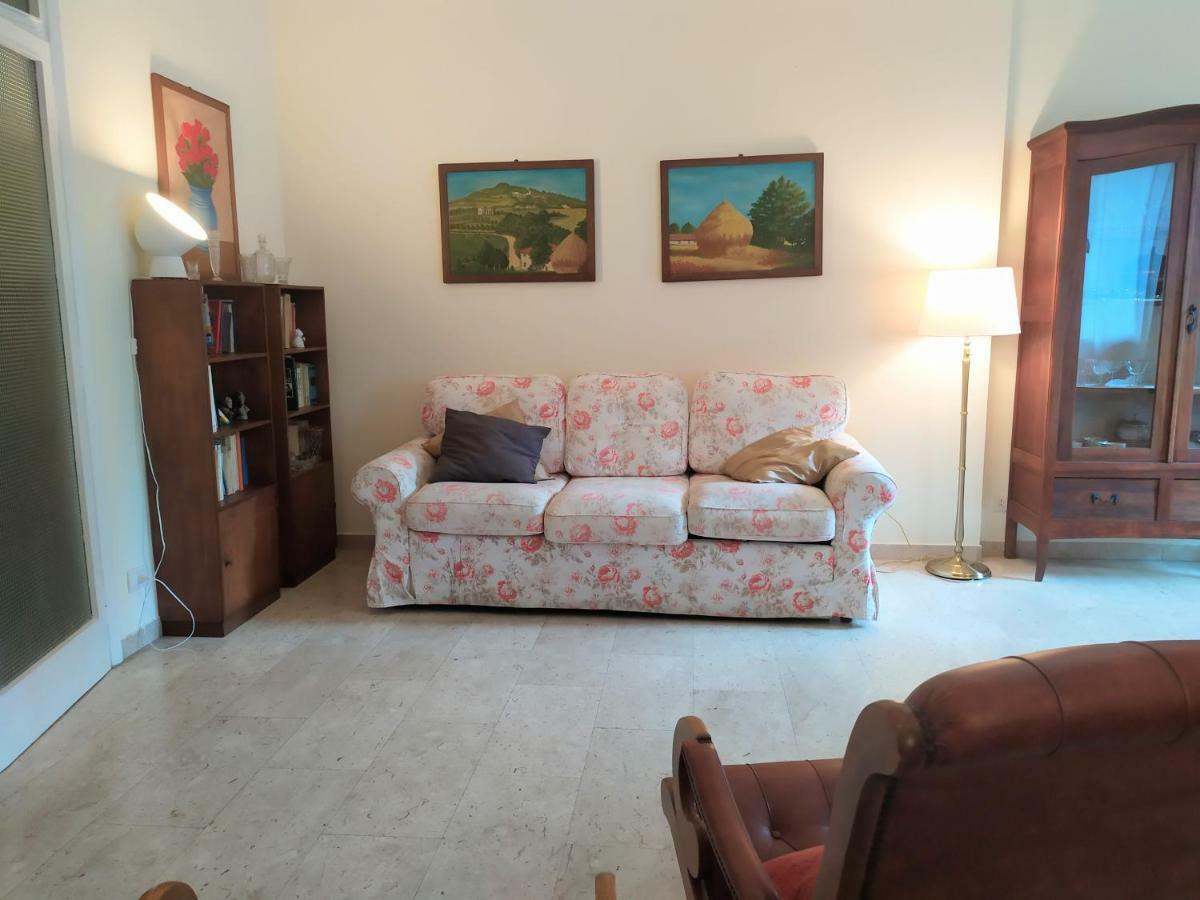 Viale Trastevere 231 A Int.2 * Rome