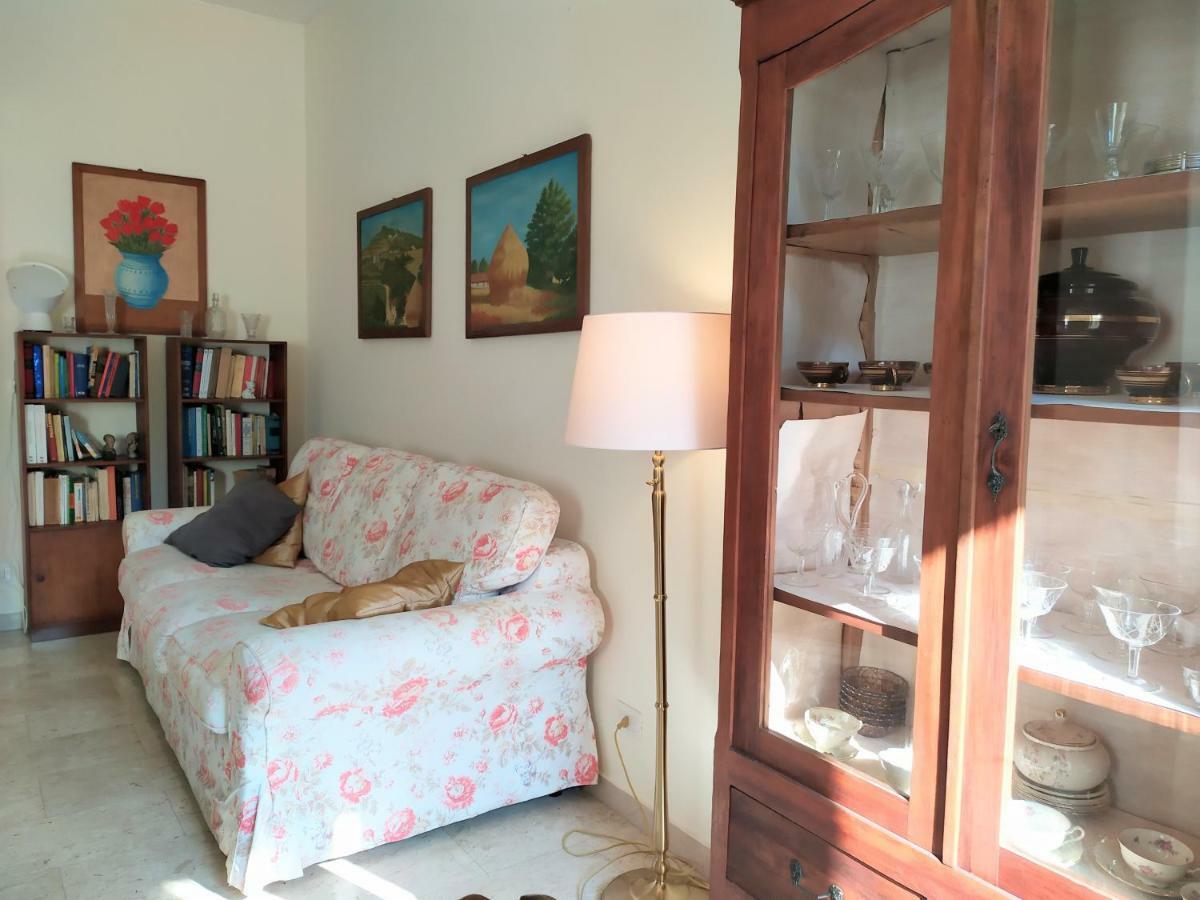 Viale Trastevere 231 A Int.2 *