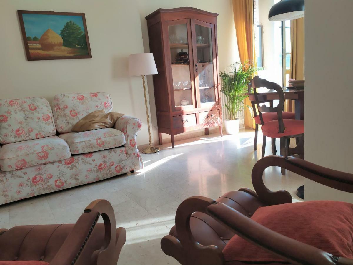 Apartment Viale Trastevere 231 A Int.2 *
