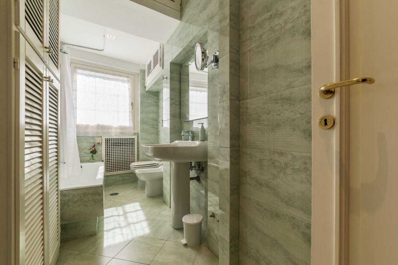 The Spanish Steps Grand Penthouse *