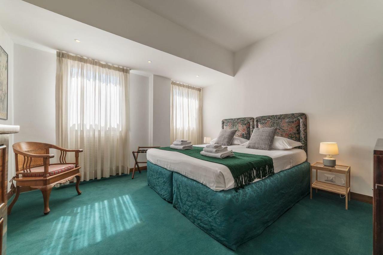 The Spanish Steps Grand Penthouse Apartment Rome
