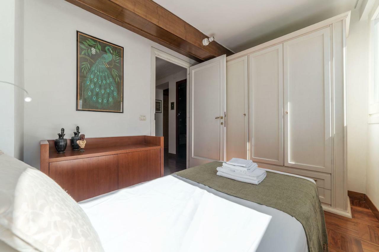 The Spanish Steps Grand Penthouse *
