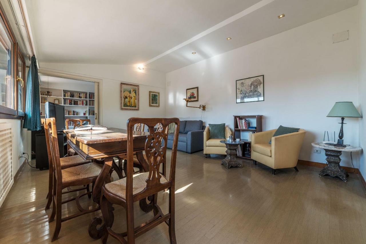 The Spanish Steps Grand Penthouse