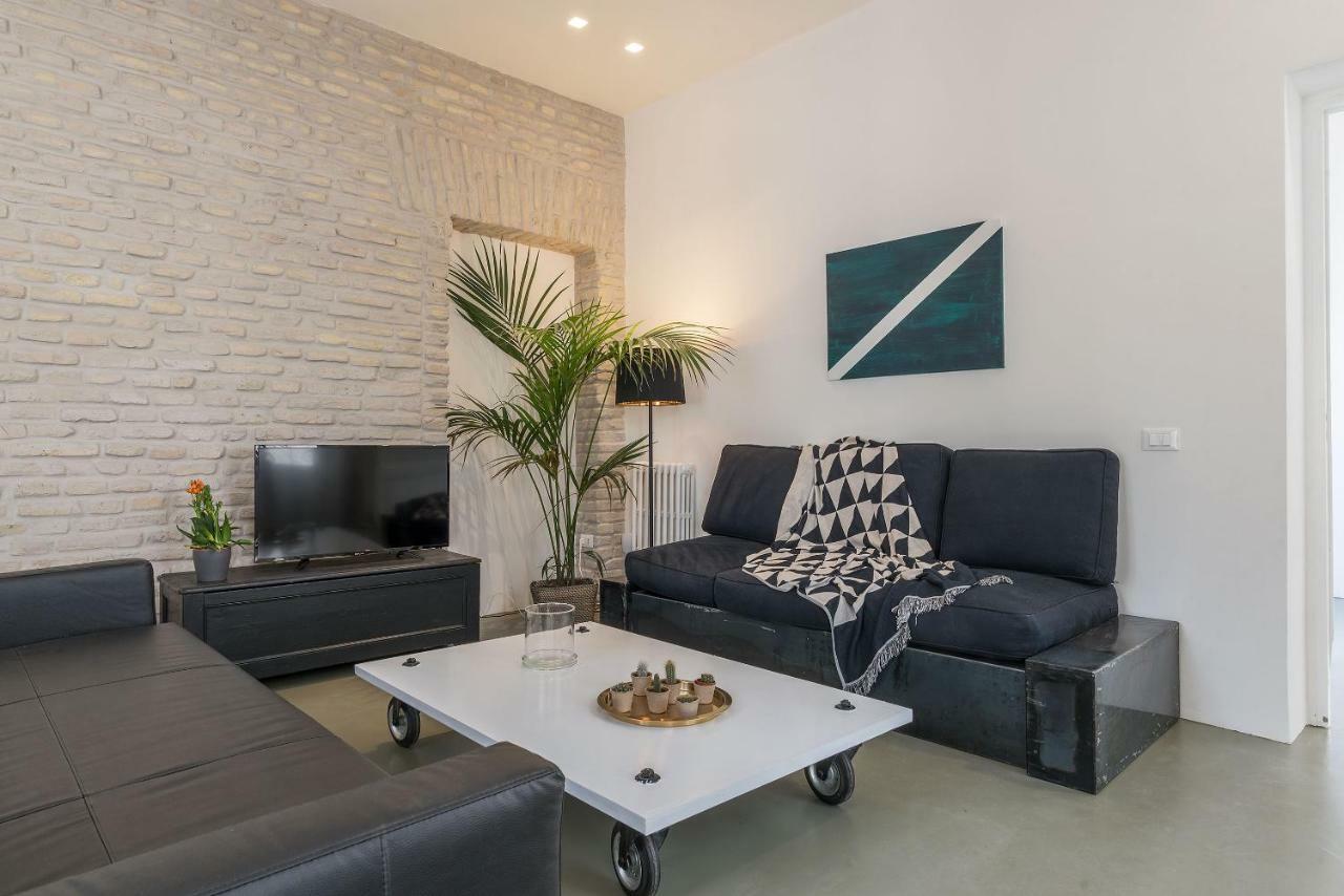 Appartamento Iflat Amedeo Industrial Loft *