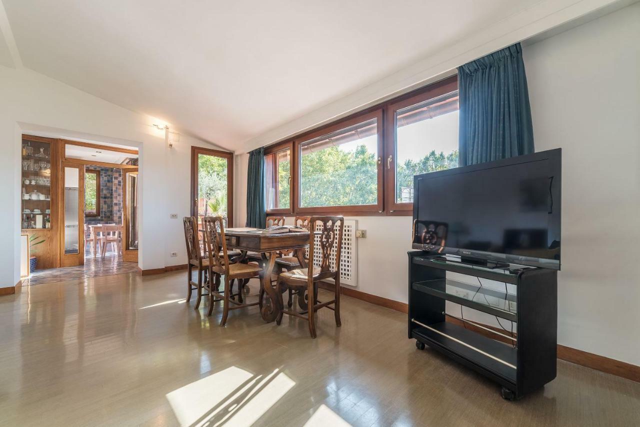 The Spanish Steps Grand Penthouse Apartment
